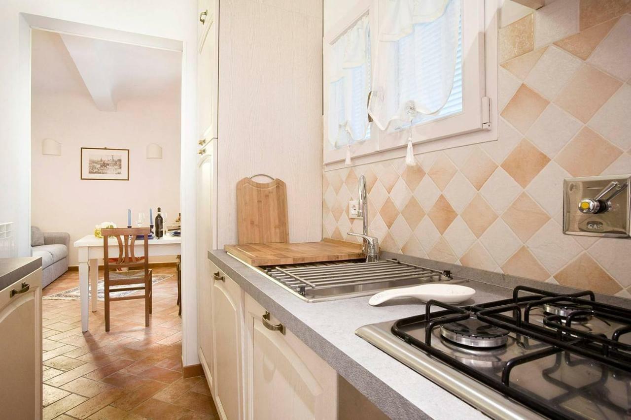 Ellen'S Cozy Apartment Флоренция Экстерьер фото